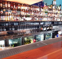 Satang Thai Takeway - Schoolies Week Accommodation