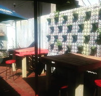 The Thirsty Wolf - Schoolies Week Accommodation