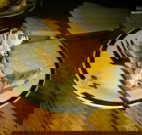 Holy Smokes - Schoolies Week Accommodation