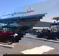 Pitstop Cafe - Schoolies Week Accommodation