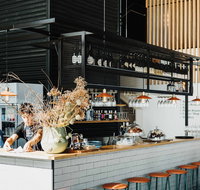 The Flinders Wharf - Schoolies Week Accommodation