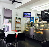 Body Fuel Cafe - Schoolies Week Accommodation