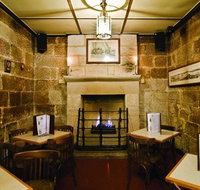 The Hero of Waterloo Hotel - Schoolies Week Accommodation
