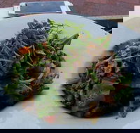 Tiamo Cafe Restaurant - Schoolies Week Accommodation