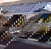 Cliff Cafe - Schoolies Week Accommodation