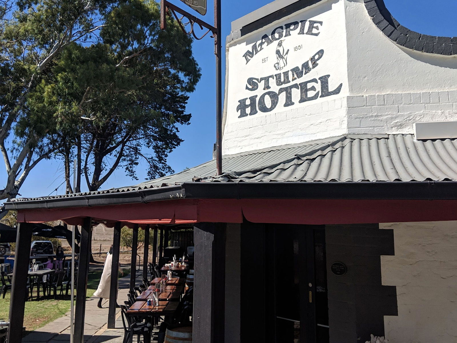  Schoolies Week Accommodation