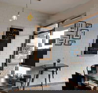 Tiny Tuckshop - Schoolies Week Accommodation