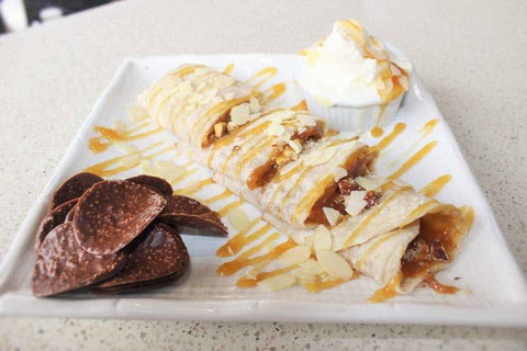 Zeit With Zaytoon - Schoolies Week Accommodation 0