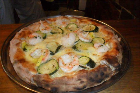 Pizzami - Schoolies Week Accommodation 0