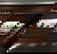 Pum's Kitchen - Schoolies Week Accommodation