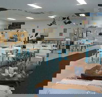 Take the Plunge Community Cafe - Schoolies Week Accommodation