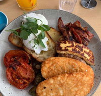 Union Cafe - Schoolies Week Accommodation