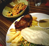 Banana Leaf - Schoolies Week Accommodation