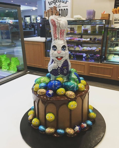 Flying Loaf Bakery - Schoolies Week Accommodation 0