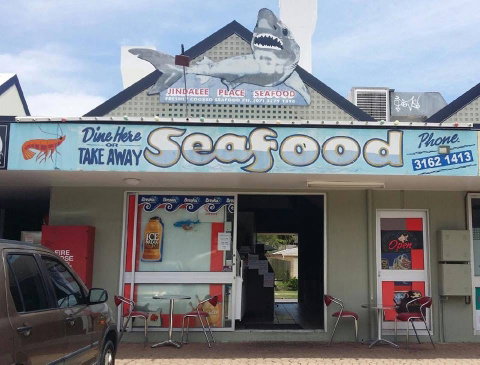 Jindalee Place Seafood - Schoolies Week Accommodation 0