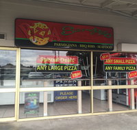 Sampe's Pizza - Schoolies Week Accommodation