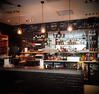 1877 Wine Bar  Espresso - Schoolies Week Accommodation