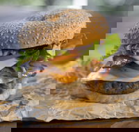 Bucking Bull - Success - Schoolies Week Accommodation