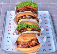 Mookie Burger - Schoolies Week Accommodation