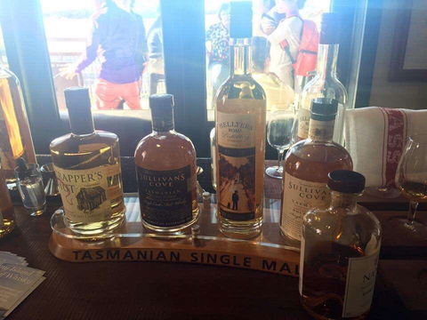 Bruny Island Smokehouse & Wine Bar - Schoolies Week Accommodation 0