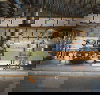 Neighbourhood Coffee Roasters - Auchenflower - Schoolies Week Accommodation