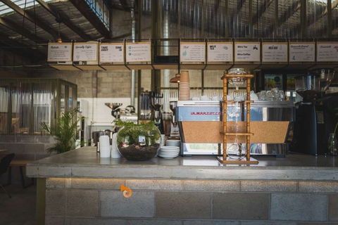 Neighbourhood Coffee Roasters - Auchenflower - Schoolies Week Accommodation 0