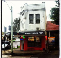 Malaysian Noodle - Schoolies Week Accommodation
