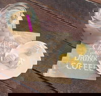 Cheveux Design and Espresso - Schoolies Week Accommodation