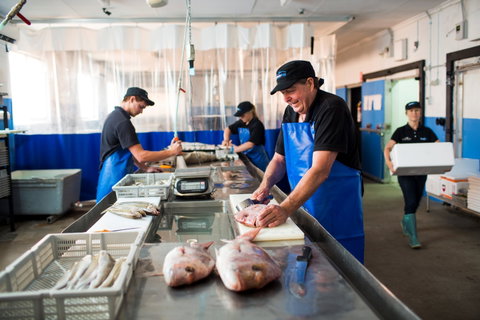 Streaky Bay Marine Products - Schoolies Week Accommodation 2