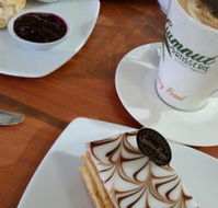 Gumnut Patisserie - Schoolies Week Accommodation