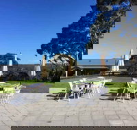 Three Gums Bistro - Schoolies Week Accommodation