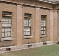 Trust Cafe - Schoolies Week Accommodation