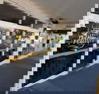 Froggy's Bistro - Schoolies Week Accommodation