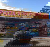 Abby's Pizza  Fish N Chips - Schoolies Week Accommodation