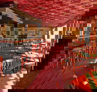 All Seasons Bar  Grill - Schoolies Week Accommodation