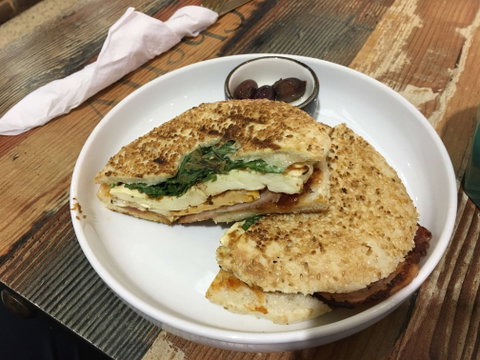 That Bagel Place - Schoolies Week Accommodation 0