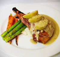 19th Hole Bistro - Schoolies Week Accommodation