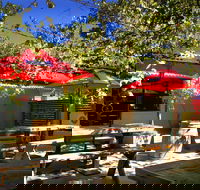 Crown Hotel Wentworth - Schoolies Week Accommodation