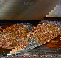 Fat Tomato - Schoolies Week Accommodation