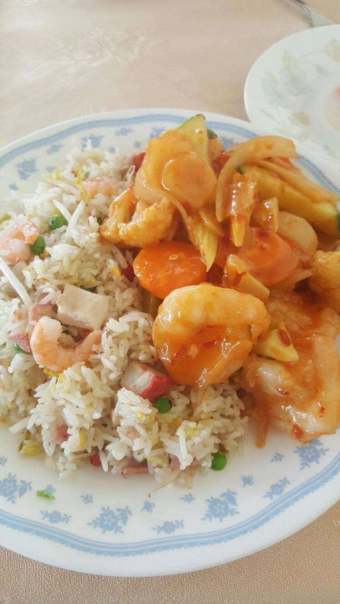 Fortune Garden Chinese Restaurant - Schoolies Week Accommodation 0