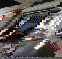 Badminton Brew - Schoolies Week Accommodation