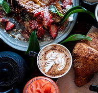 Harry's Grill - Schoolies Week Accommodation