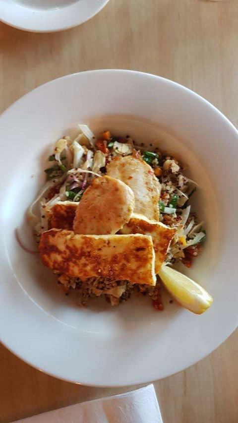 Bella Cafe Restaurant & Pizza Bar - Schoolies Week Accommodation 0