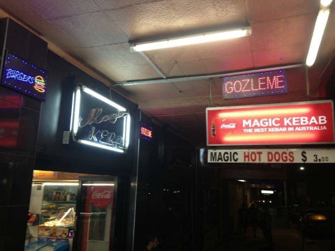 Magic Kebab - Schoolies Week Accommodation 0