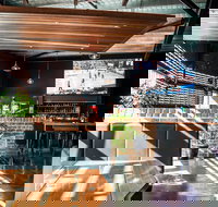 The Bradford Hotel - Schoolies Week Accommodation