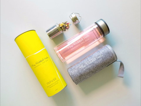 The Rabbit Hole Organic Tea Bar - Schoolies Week Accommodation 1