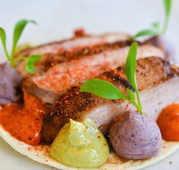 Linq Bar Restaurant - Schoolies Week Accommodation