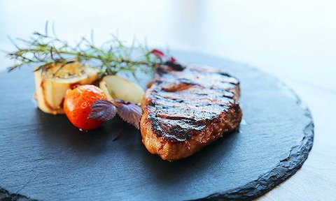 St James Hotel Restaurant - Schoolies Week Accommodation 20