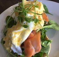Onshore Cafe - Schoolies Week Accommodation