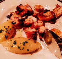 Restaurant Hubert - Schoolies Week Accommodation
